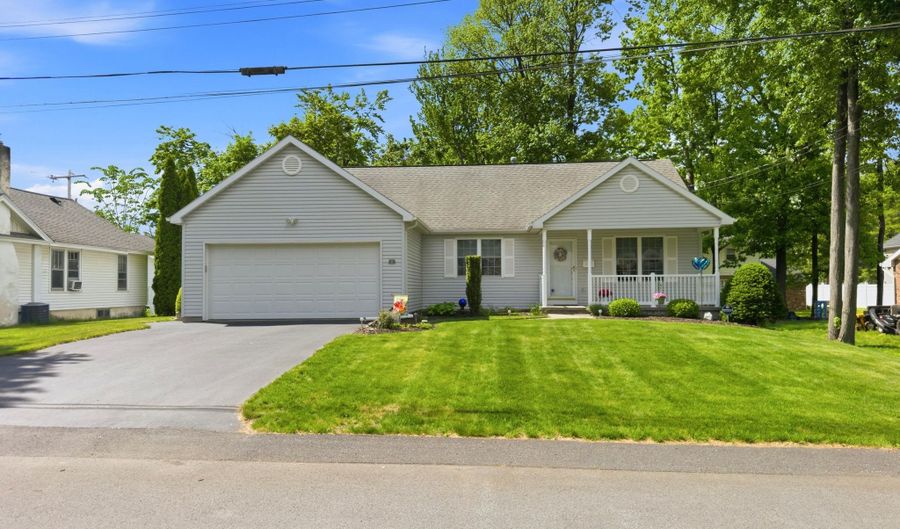 37 Oliver St, Albany, NY 12205 - 3 Beds, 2 Bath