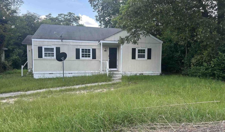 3141 Edlay Pl, Macon, GA 31206 - 3 Beds, 1 Bath