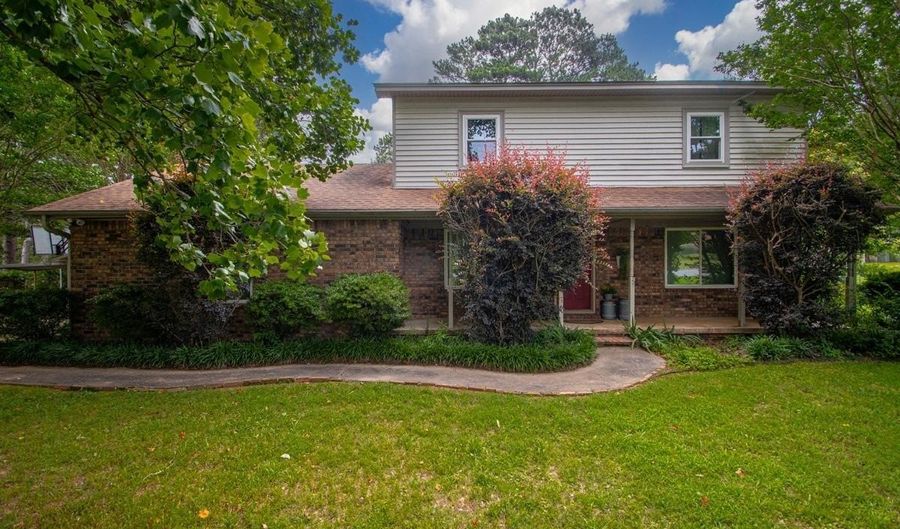 1220 Pine Forest Dr, Benton, AR 72019 - 4 Beds, 3 Bath