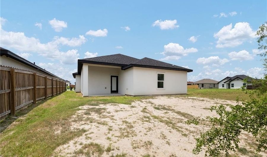 1208 Franklin Ave, Alton, TX 78537 - 3 Beds, 2 Bath