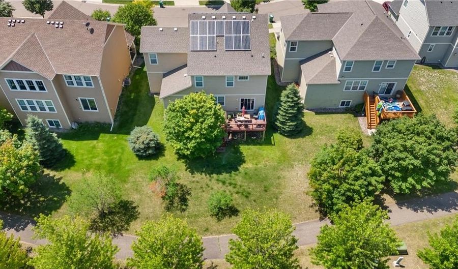 15850 Elmwood Ln, Apple Valley, MN 55124 - 4 Beds, 4 Bath