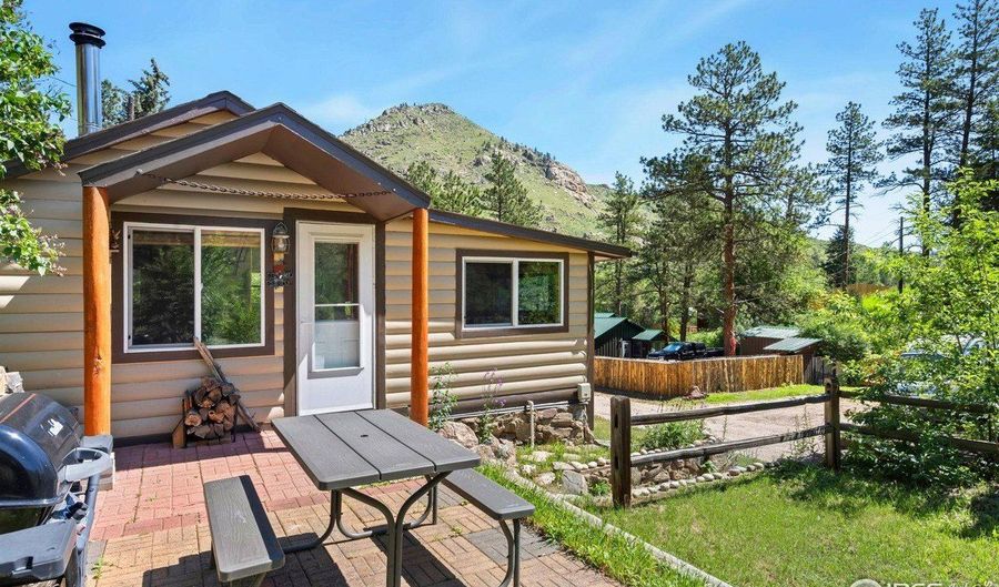 47 Falls Creek Dr, Bellvue, CO 80512 - 1 Beds, 0 Bath
