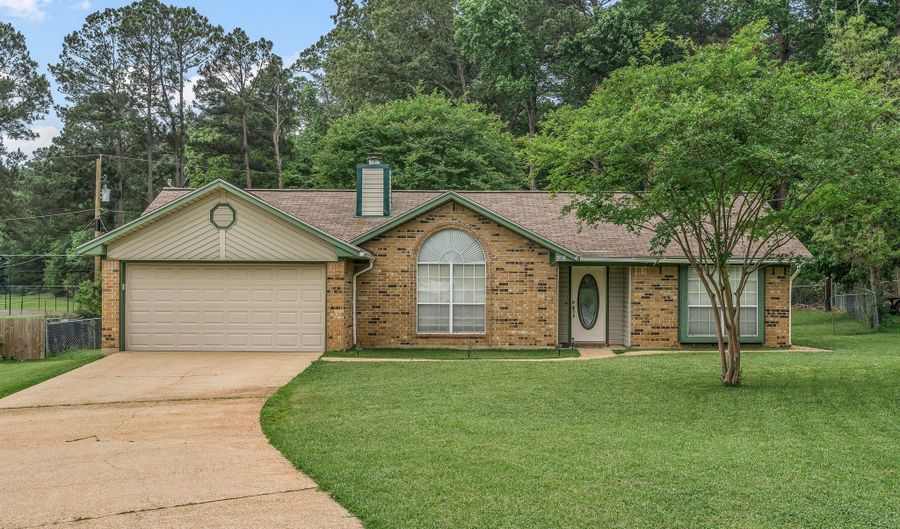 208 Boutte Cir, Blanchard, LA 71107 - 3 Beds, 2 Bath