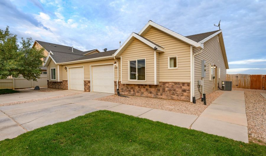 2093 N 550 W, Cedar City, UT 84721 - 3 Beds, 2 Bath
