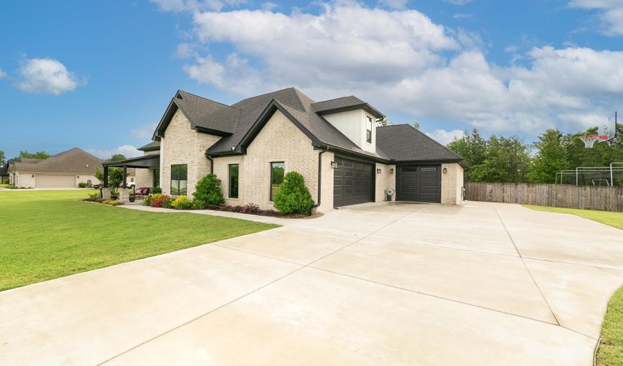 50 Lagable Crest Dr, Austin, AR 72007 - 4 Beds, 3 Bath