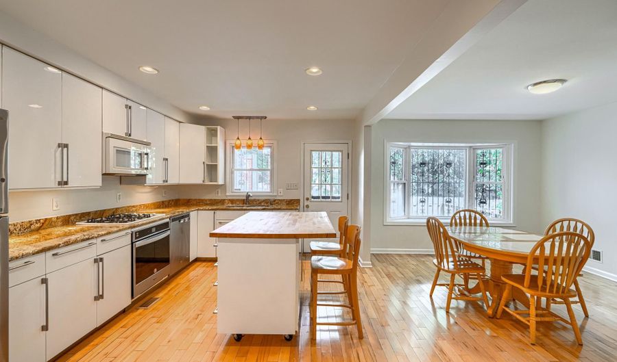 209 SCOTT St, Baltimore, MD 21230 - 4 Beds, 3 Bath