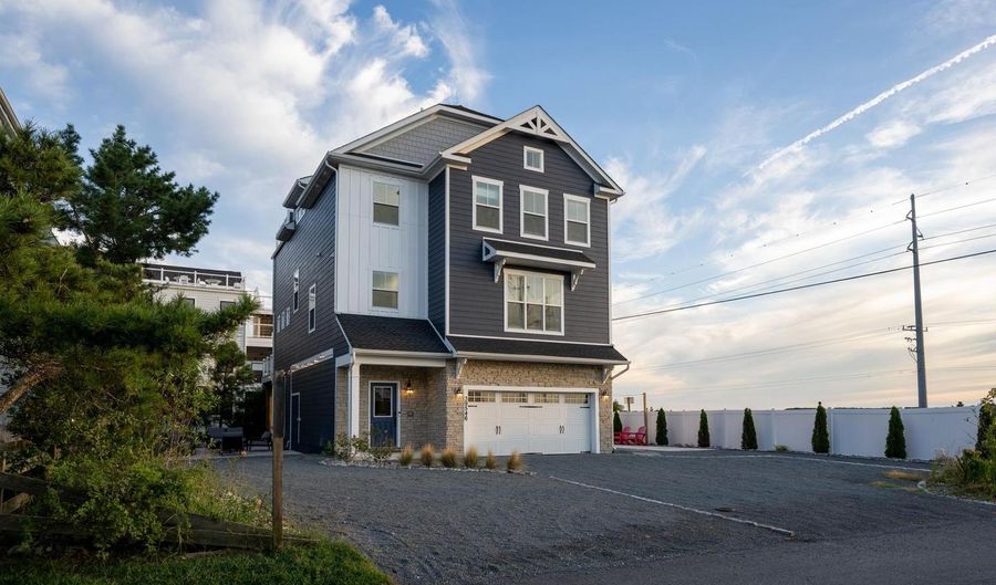 39546 Admiral Rd, Bethany Beach, DE 19930 - 5 Beds, 4 Bath
