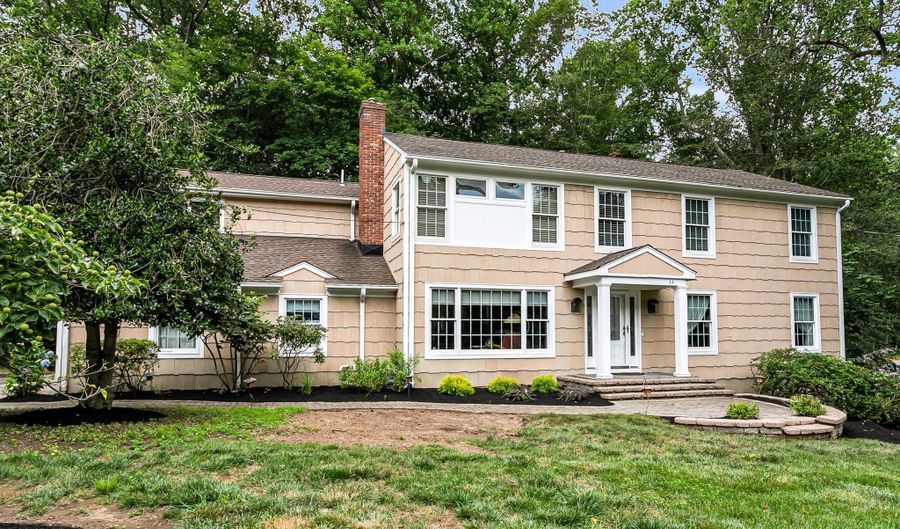44 Tall Tree Rd, Middletown, NJ 07748 - 4 Beds, 3 Bath