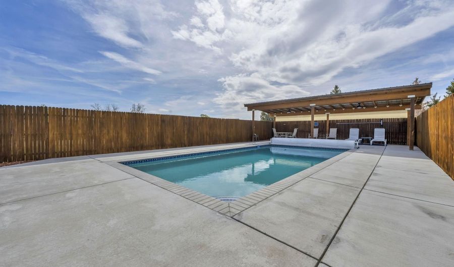 688 Sunrise Ter, Fallon, NV 89406 - 3 Beds, 2 Bath