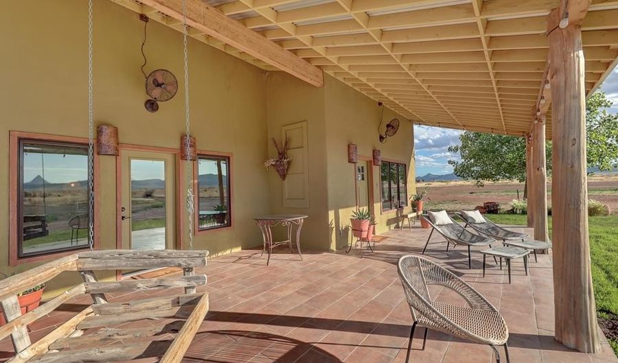 237 Sendero Horse Thief, Alpine, TX 79830 - 2 Beds, 2 Bath