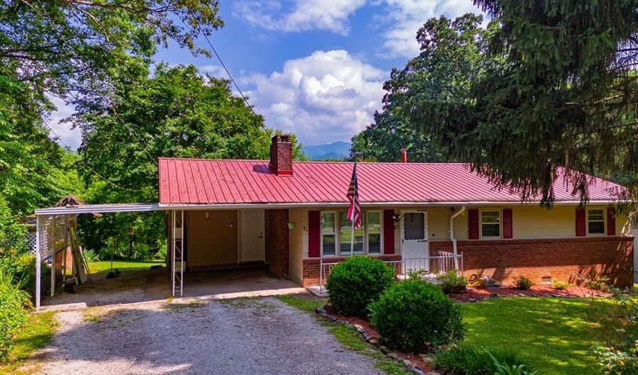 86 Pine Grove Dr, Andrews, NC 28901 - 3 Beds, 1 Bath