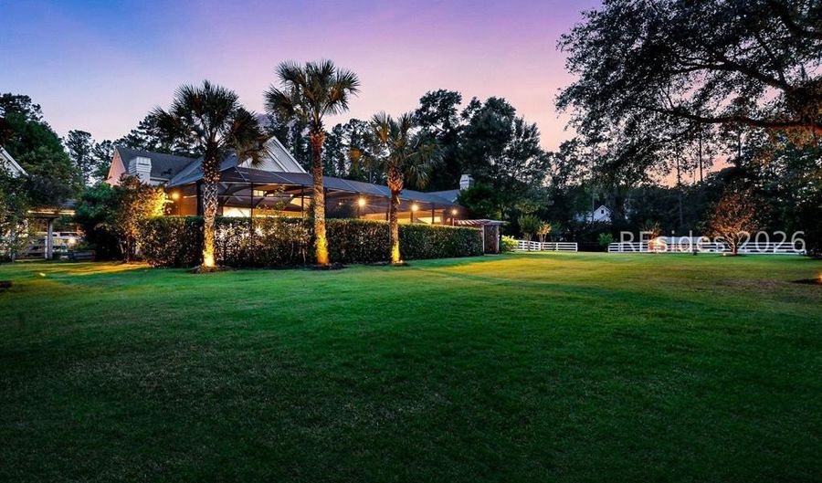 56 Rose Dhu Creek Pln, Bluffton, SC 29910 - 6 Beds, 7 Bath