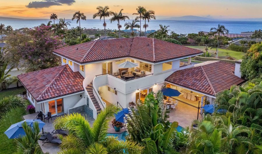 3977 Wailea Ekolu Pl, Kihei, HI 96753 - 4 Beds, 6 Bath