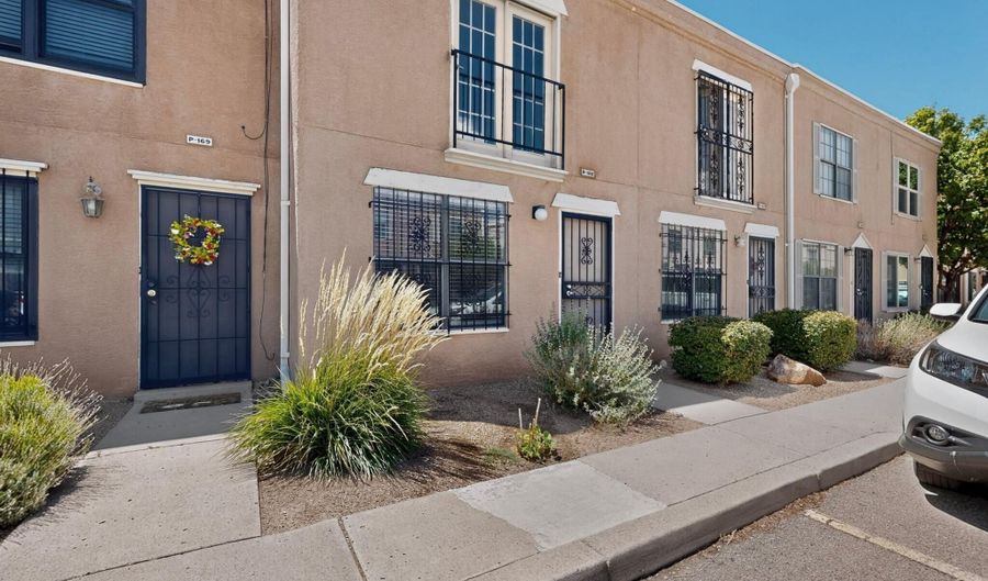 3301 Monroe St NE P168, Albuquerque, NM 87110 - 2 Beds, 3 Bath