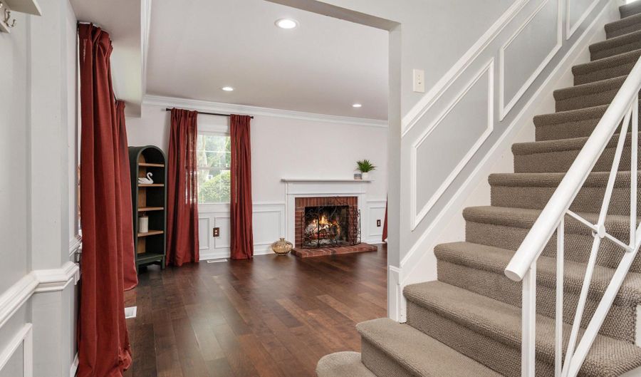12405 RAMBLING Ln, Bowie, MD 20715 - 4 Beds, 3 Bath