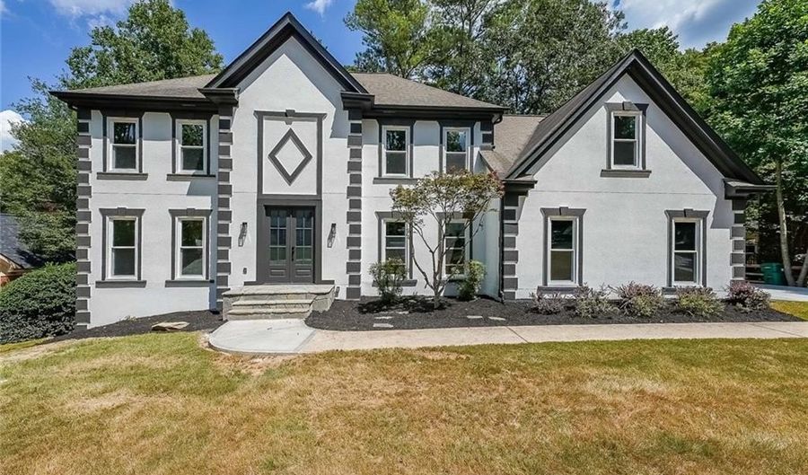 4531 Outer Bank Dr, Peachtree Corners, GA 30092 - 8 Beds, 4 Bath