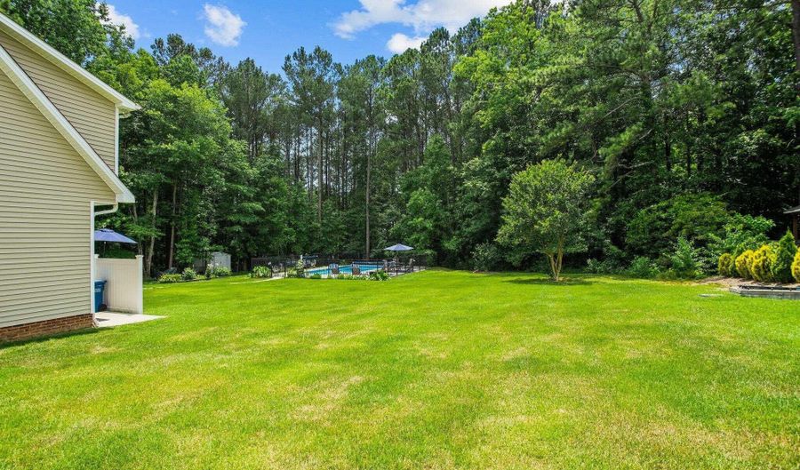 3704 Highland Creek Dr, Apex, NC 27539 - 3 Beds, 3 Bath