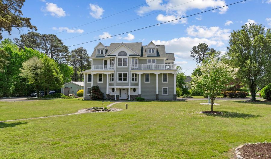 30602 SANDY LANDING Rd, Dagsboro, DE 19939 - 5 Beds, 5 Bath