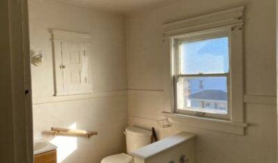 1244 S Seneca Ave, Alliance, OH 44601 - 1 Beds, 1 Bath