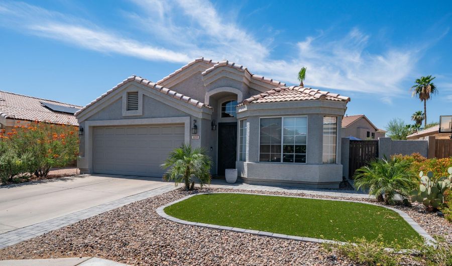1133 W MORELOS St, Chandler, AZ 85224 - 4 Beds, 2 Bath