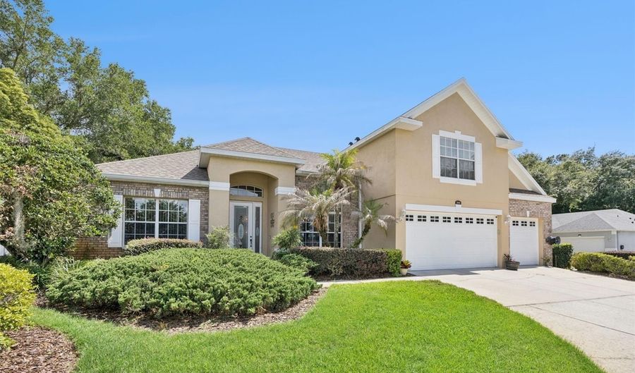2500 EMERALD TREE Ln, Apopka, FL 32712 - 4 Beds, 4 Bath