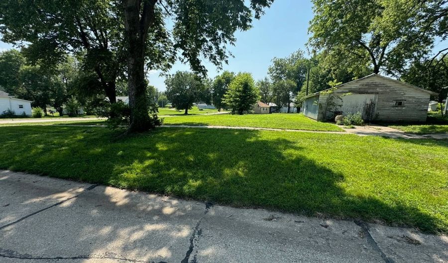 818 L St, Auburn, NE 68305 - 0 Beds, 0 Bath