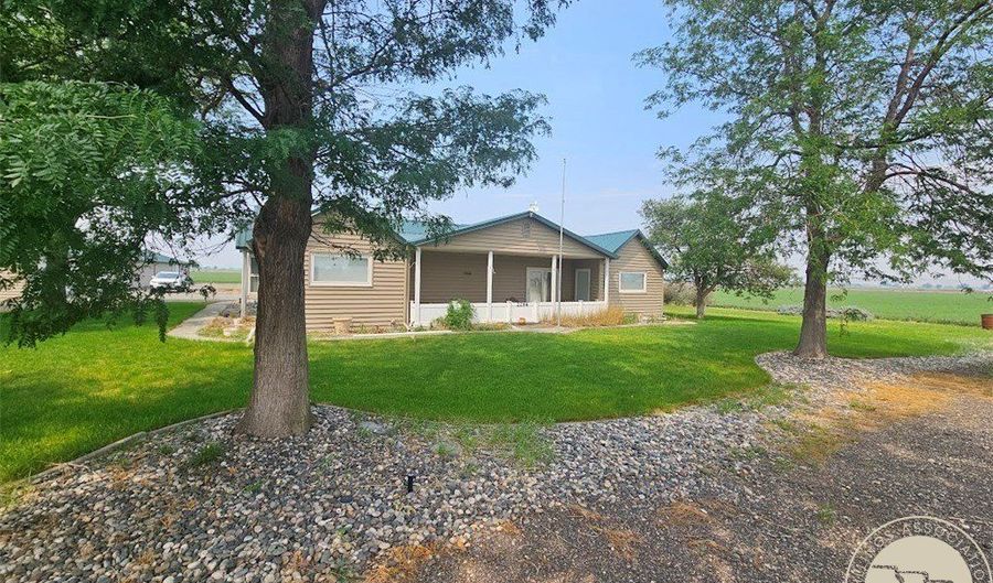 2284 S 14th Rd, Ballantine, MT 59006 - 3 Beds, 3 Bath