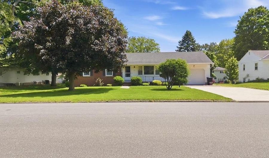 513 Steele, Ashland, OH 44805 - 3 Beds, 2 Bath