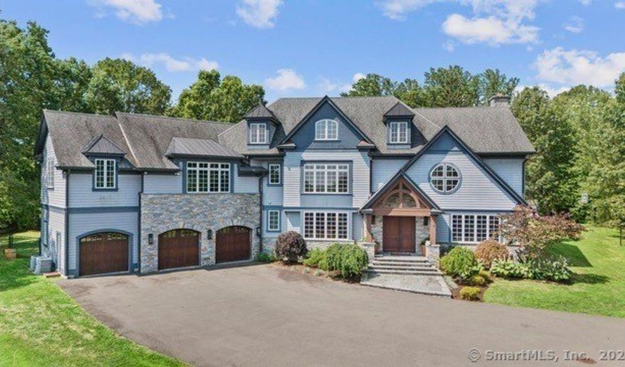 85 Banks Rd, Easton, CT 06612 - 4 Beds, 5 Bath