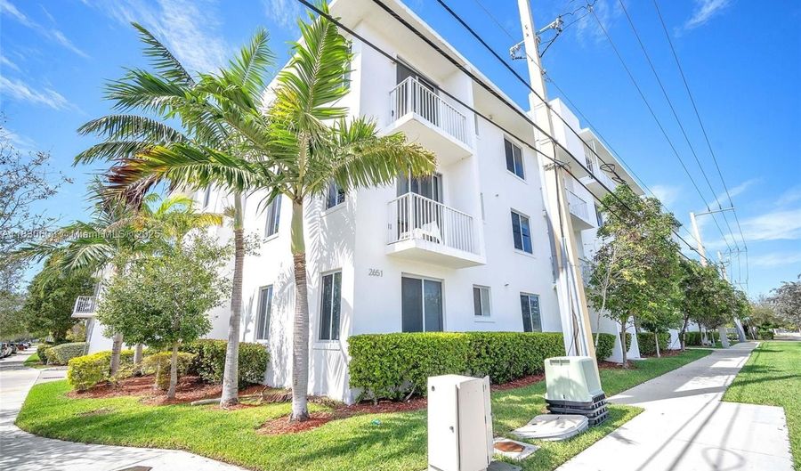 2651 NE 212th Ter 307, Aventura, FL 33180 - 2 Beds, 2 Bath