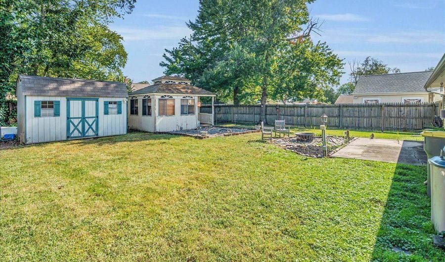 605 DELANCEY Pl, Claymont, DE 19703 - 3 Beds, 1 Bath