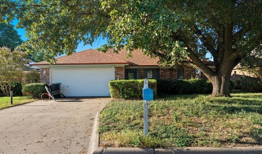 1401 Seamans Way, Abilene, TX 79602 - 3 Beds, 2 Bath