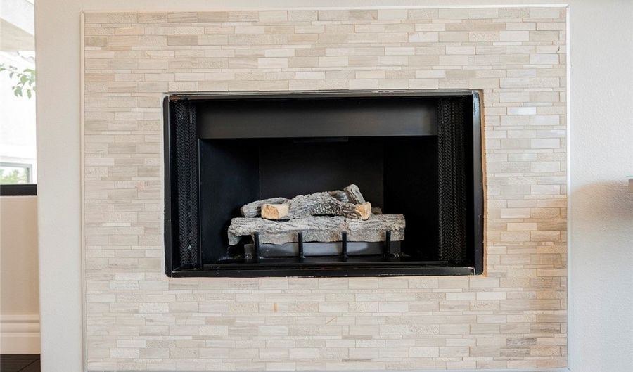 2486 Grassy Spring Pl, Las Vegas, NV 89135 - 3 Beds, 4 Bath