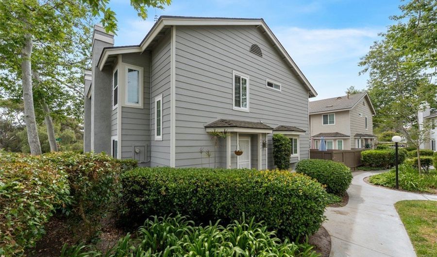 2852 Nantucket, Carlsbad, CA 92010 - 3 Beds, 3 Bath
