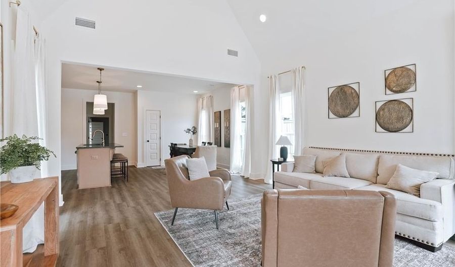 90 BRADLEY Ln, Auburn, AL 36830 - 2 Beds, 2 Bath