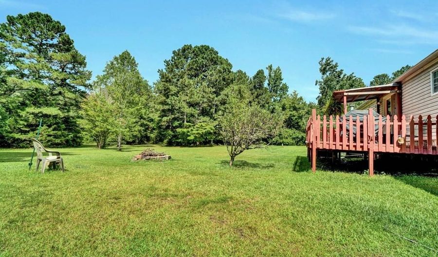 326 Kneece Rd, Bradley, SC 29819 - 4 Beds, 2 Bath