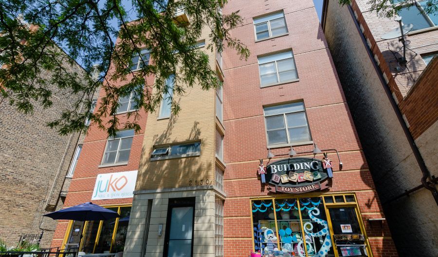 2130 W Division St 4E, Chicago, IL 60622 - 3 Beds, 2 Bath