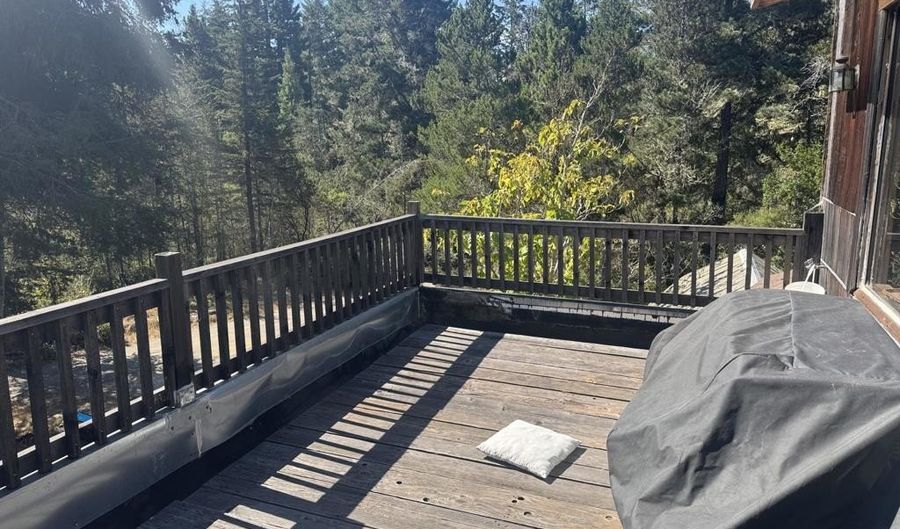 28270 Albion Ridge Rd, Albion, CA 95410 - 3 Beds, 3 Bath