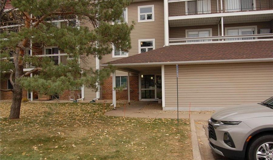 7600 157th St W 105, Apple Valley, MN 55124 - 1 Beds, 1 Bath