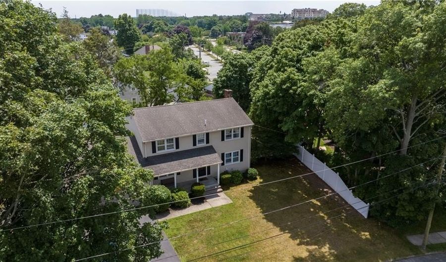 94 Hybrid Dr, Cranston, RI 02920 - 4 Beds, 3 Bath