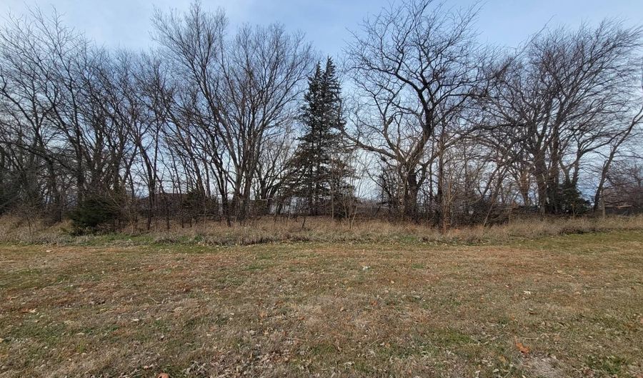 2420 Whitlow Ave 1, Auburn, NE 68305 - 0 Beds, 0 Bath