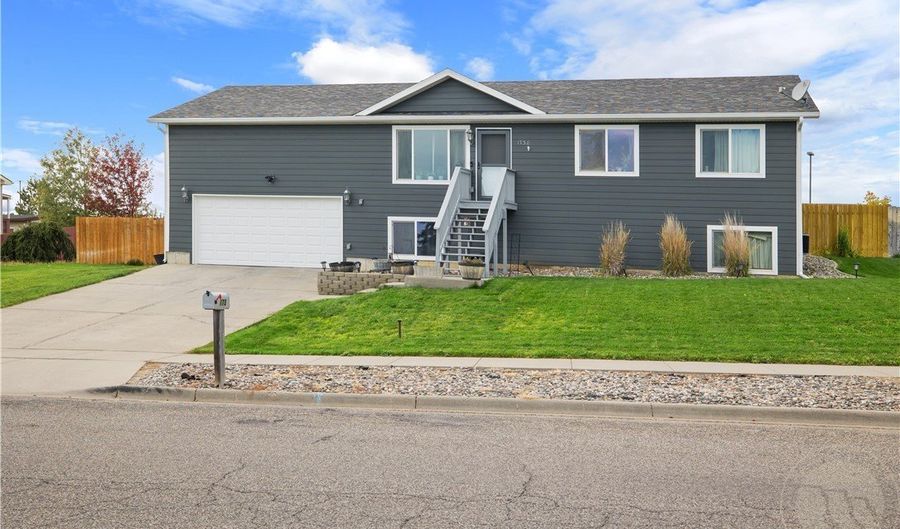 1738 High Sierra Blvd, Billings, MT 59105 - 5 Beds, 3 Bath