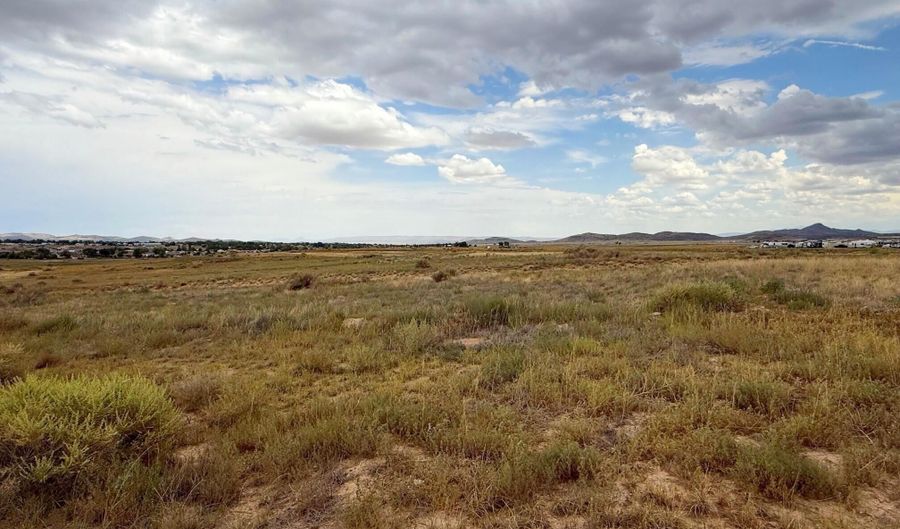 2016 N Road 2, Chino Valley, AZ 86323 - 3 Beds, 2 Bath
