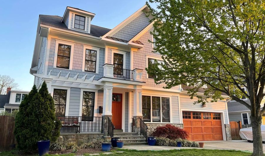 4512 WINDSOR Ln, Bethesda, MD 20814 - 5 Beds, 5 Bath