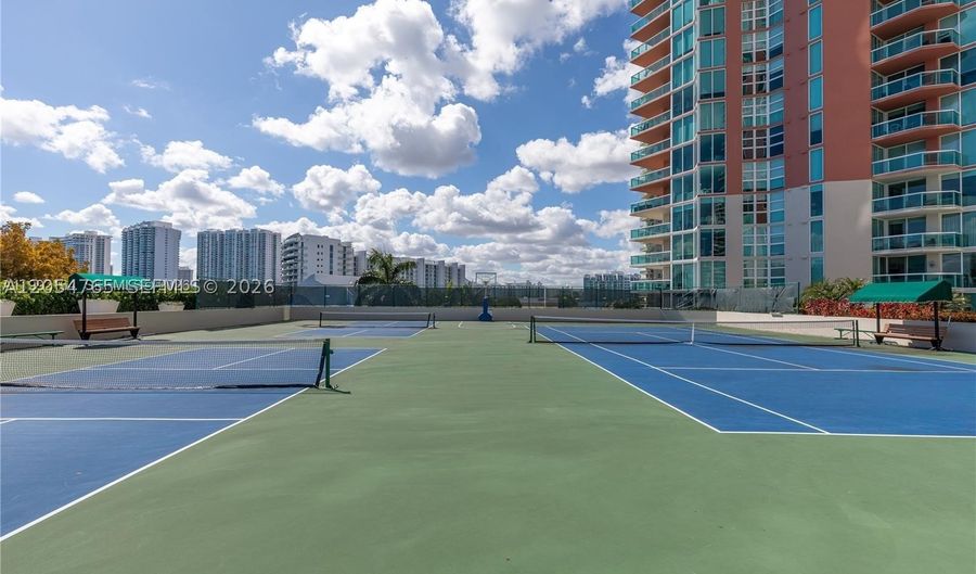 3370 NE 190TH St 706, Aventura, FL 33180 - 1 Beds, 1 Bath