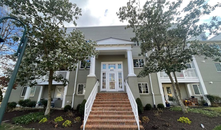 4061 S FOUR MILE RUN Dr 301, Arlington, VA 22204 - 1 Beds, 1 Bath