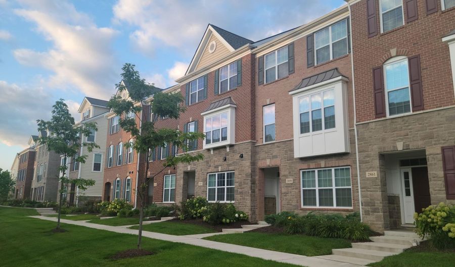 2859 Hardwick Rd, Ann Arbor, MI 48105 - 4 Beds, 4 Bath