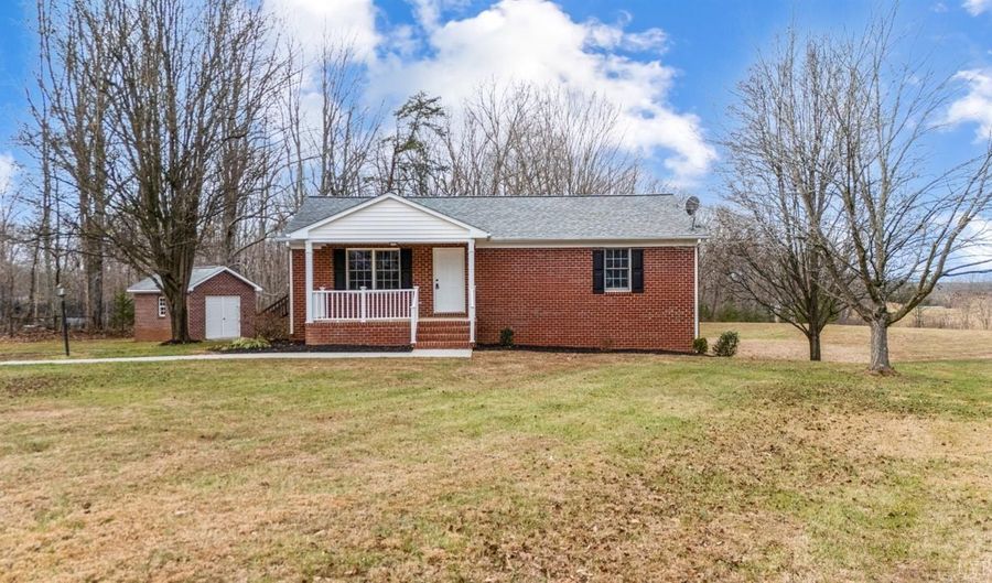 2365 Police Tower Rd, Appomattox, VA 24522 - 2 Beds, 1 Bath