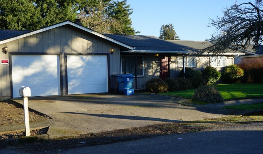 426 N Noble Ave, Stayton, OR 97383 - 3 Beds, 2 Bath