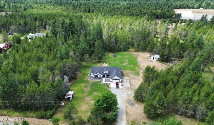 29475 N MILLER Rd, Athol, ID 83801 - 4 Beds, 3 Bath